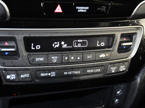Certified 2023 Honda Passport Elite image 28