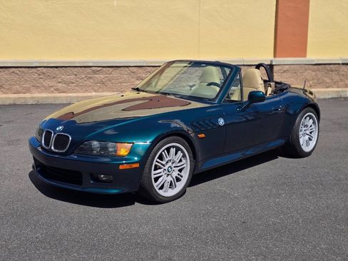 Used 1999 BMW Z3 2.5i RWD image 14