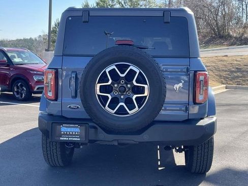 Used 2024 Ford Bronco Outer Banks image 3