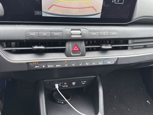 Used 2025 Kia K4 FWD image 7