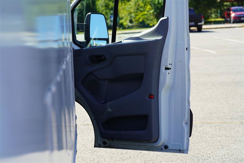 Used 2018 Ford Transit 350 156 DRW RWD image 51