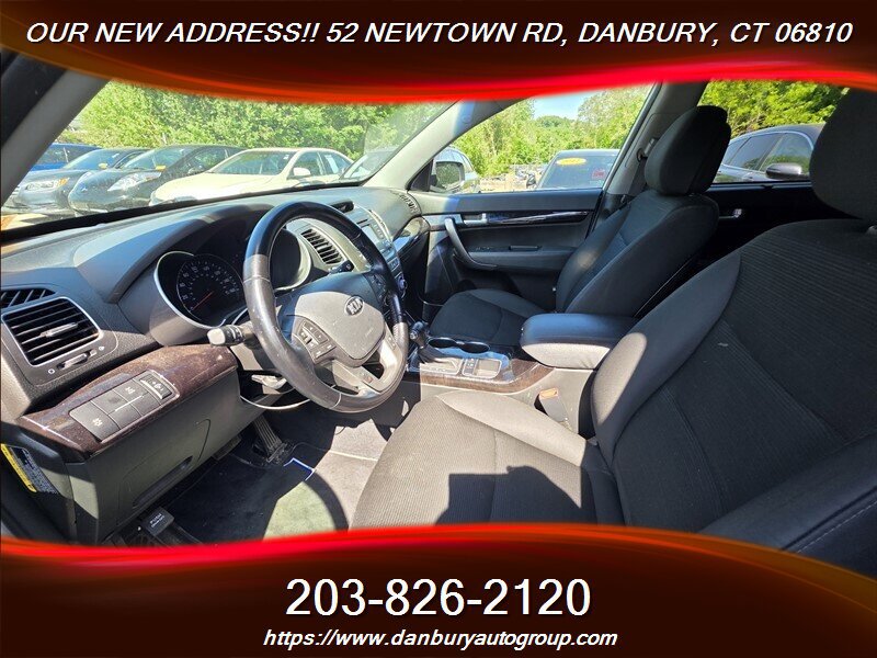 Used 2015 Kia Sorento LX AWD/4WD image 8