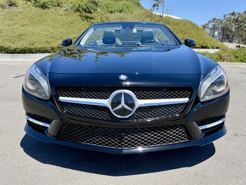 Used 2013 Mercedes-Benz SL 550 image 5