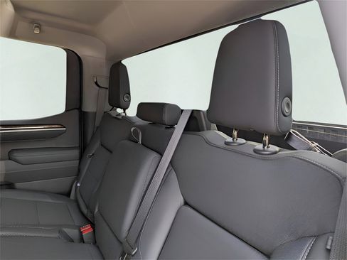 New 2026 GMC Sierra 1500 Elevation image 24