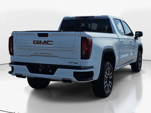 Used 2024 GMC Sierra 1500 AT4 w/ Technology Package AWD/4WD image 6