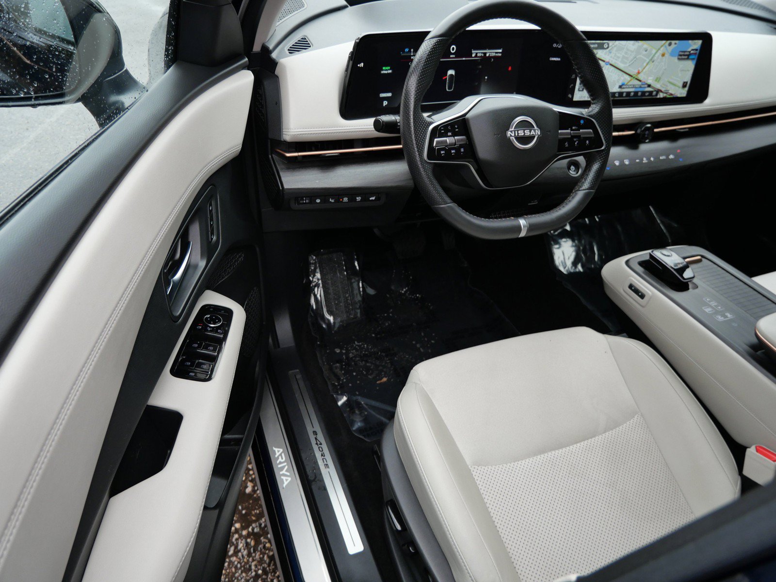 Certified 2024 Nissan Ariya AWD image 11