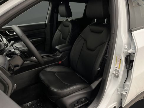 New 2026 Jeep Compass Limited AWD/4WD image 4
