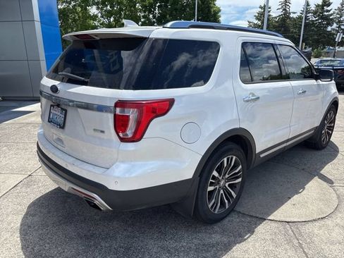 Used 2016 Ford Explorer Platinum AWD/4WD image 8