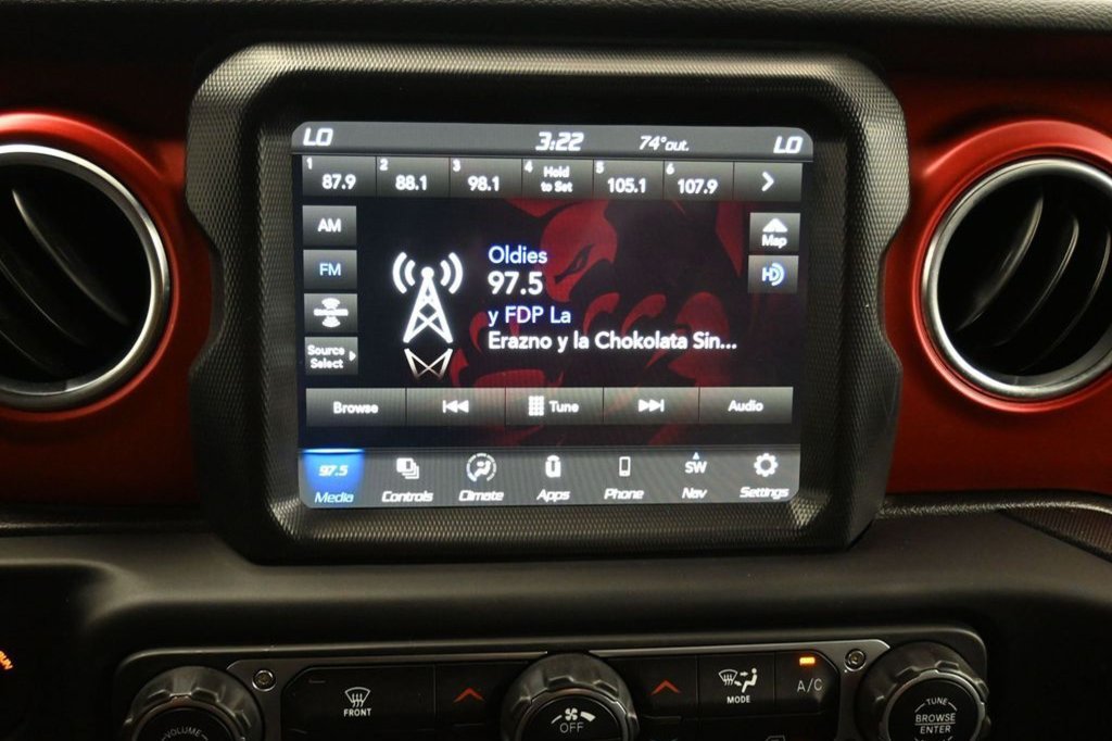 Used 2023 Jeep Gladiator Rubicon AWD/4WD image 26