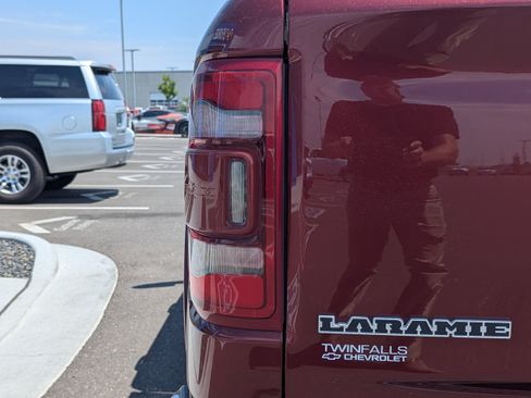 Used 2020 RAM 1500 Laramie AWD/4WD image 44