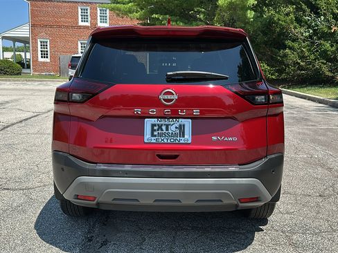 Certified 2023 Nissan Rogue SV AWD/4WD image 5
