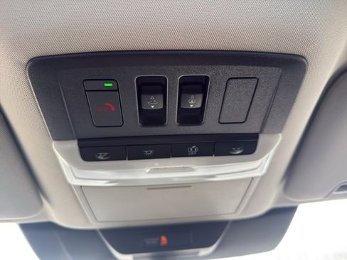 New 2026 Nissan Pathfinder SL image 23