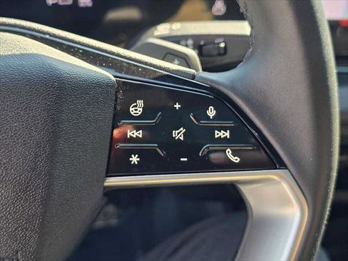 New 2025 Audi A6 e-tron Prestige image 37