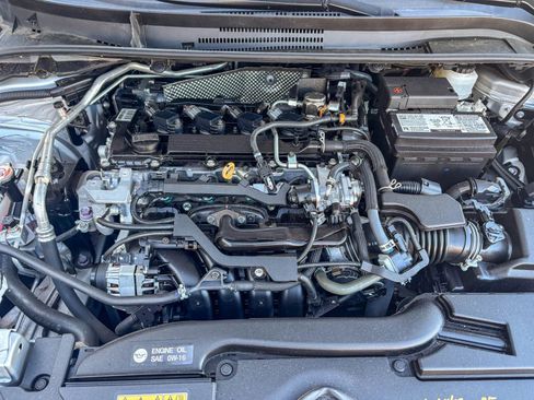 Used 2023 Toyota Corolla LE image 14