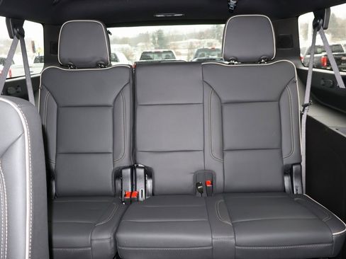 New 2026 GMC Yukon XL Elevation w/ Elevation Premium Package image 31