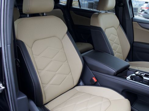 New 2026 Volkswagen Atlas Cross Sport SE AWD/4WD image 37