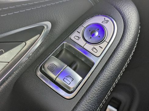 Used 2019 Mercedes-Benz C 300 Coupe image 19