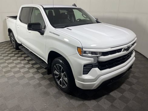 Used 2022 Chevrolet Silverado 1500 RST w/ Convenience Package II AWD/4WD image 1
