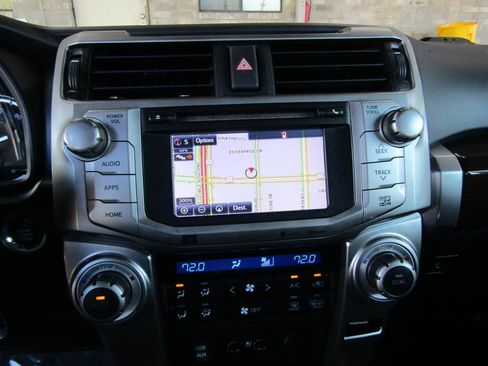 Used 2016 Toyota 4Runner SR5 image 19