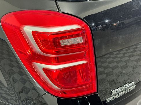 Used 2017 Chevrolet Equinox LT w/ Convenience Package image 34