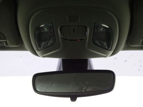 Used 2020 Jeep Compass Latitude image 27