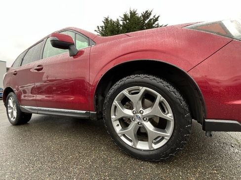 Used 2018 Subaru Forester 2.5i Touring w/ Popular Package #3B image 10