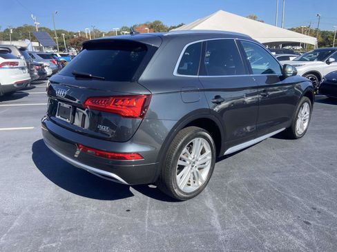 Used 2018 Audi Q5 2.0T Premium Plus w/ Premium Plus Package image 9
