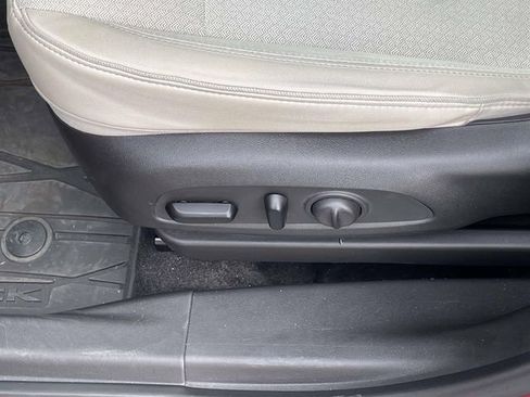 Used 2020 Buick Encore GX Select image 14