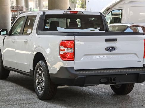 New 2024 Ford Maverick Lariat w/ 4K Tow Package image 8