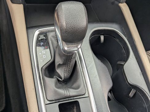 Used 2020 Hyundai Santa Fe SE FWD image 26