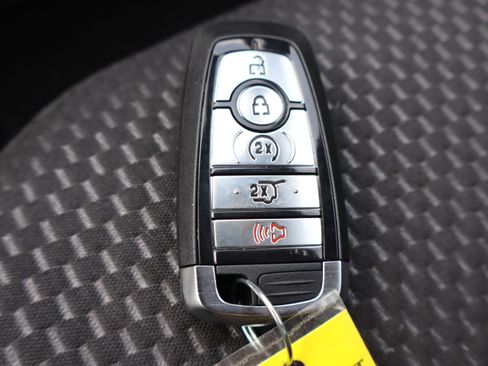 Used 2023 Ford Escape ST-Line w/ Tech Pack #1 FWD image 30