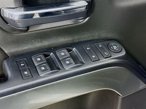 Used 2017 Chevrolet Silverado 2500 LT w/ Snow Plow Prep Package AWD/4WD image 18