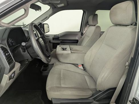Used 2017 Ford F150 XLT AWD/4WD image 9