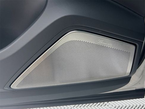 New 2026 Porsche Cayenne Turbo image 21