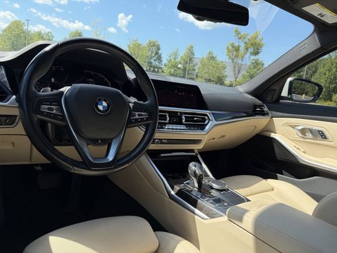 Used 2019 BMW 330i xDrive Sedan w/ Convenience Package AWD/4WD image 22