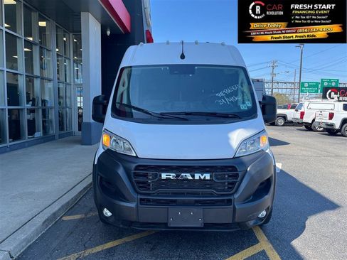 Used 2024 RAM ProMaster 2500 w/ Convenience Group image 2