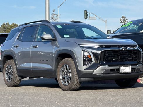 Used 2026 Chevrolet Equinox ACTIV image 2