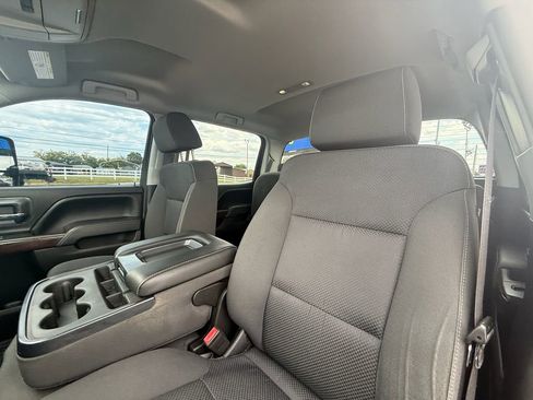 Used 2016 GMC Sierra 2500 SLE w/ SLE Preferred Package AWD/4WD image 13
