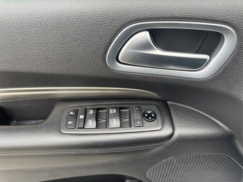 Used 2020 Dodge Durango SXT image 20