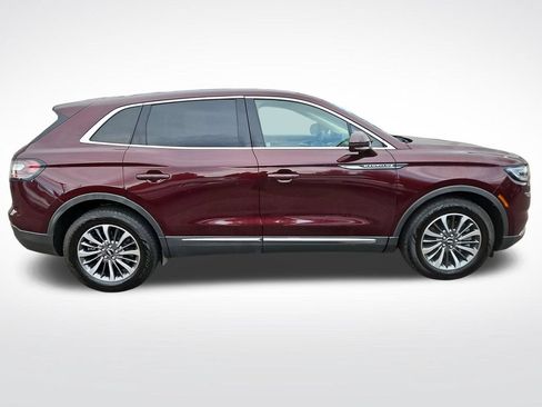 Used 2022 Lincoln Nautilus Reserve AWD/4WD image 6