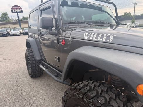 Used 2014 Jeep Wrangler Sport AWD/4WD image 26