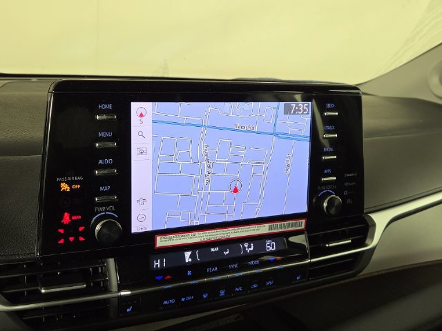 Used 2024 Toyota Sienna XLE w/ XLE Plus Package AWD/4WD image 15