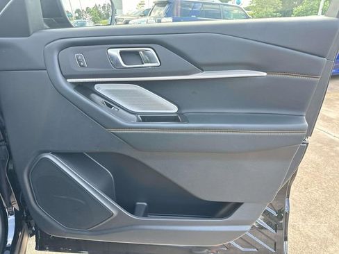 New 2026 Ford Explorer Tremor w/ Tremor Ultimate Package AWD/4WD image 18