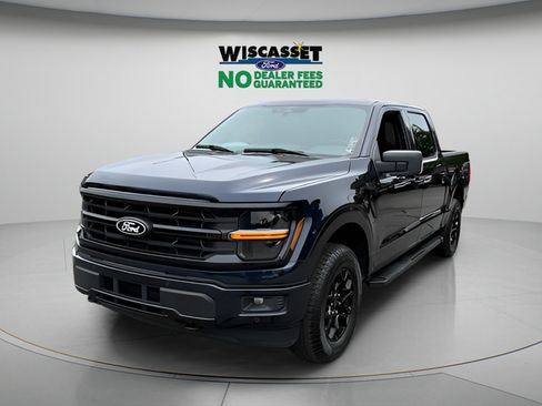 Used 2025 Ford F150 XLT w/ Equipment Group 302A MID AWD/4WD image 17
