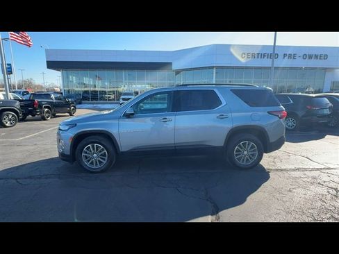 Certified 2023 Chevrolet Traverse LT image 5
