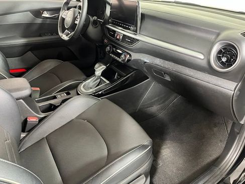 Used 2023 Kia Forte GT-Line w/ GT-Line Technology Package FWD image 38