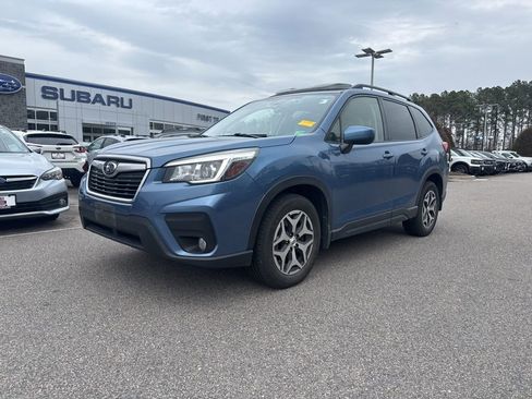 Used 2020 Subaru Forester Premium image 2