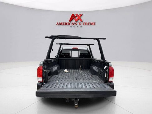 Used 2017 Toyota Tacoma SR5 image 47