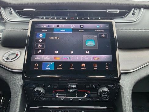 New 2025 Jeep Grand Cherokee L Limited image 20