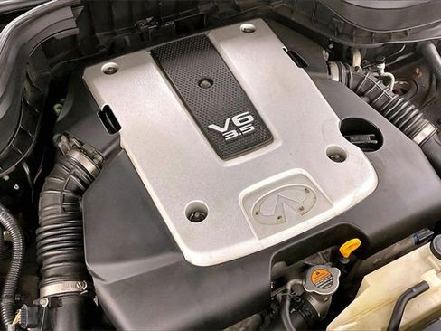 Used 2011 INFINITI EX35 Journey w/ Premium Pkg image 31